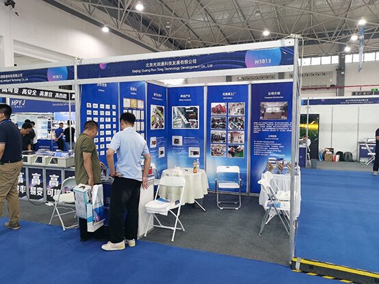 光潤(rùn)通科技亮相2024大數(shù)據(jù)產(chǎn)業(yè)博覽會(huì) 自研網(wǎng)卡備受關(guān)注(圖2) 圖片2.jpg